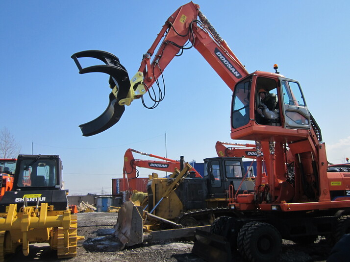 Бревнозахват многоцелевой вращающийся DHRWA для лесопогрузчика